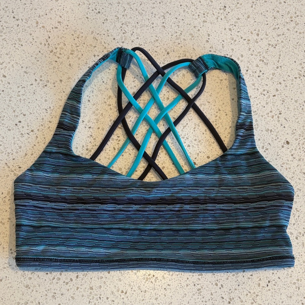 Lululemon bra
